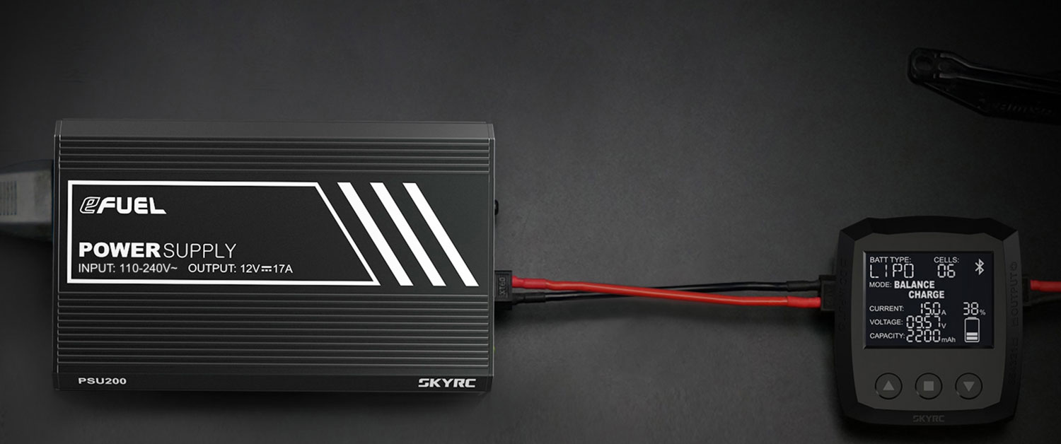 skyrc-efuel-psu-200w_4.jpg